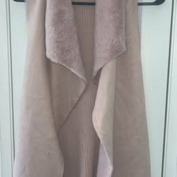 Pink Chelsea Vest Suede with Faux Fur Size Small - Picture 3 of 4